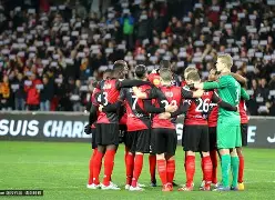 完美体育下载app-波尔多主场战胜甘冈，继续保持稳定