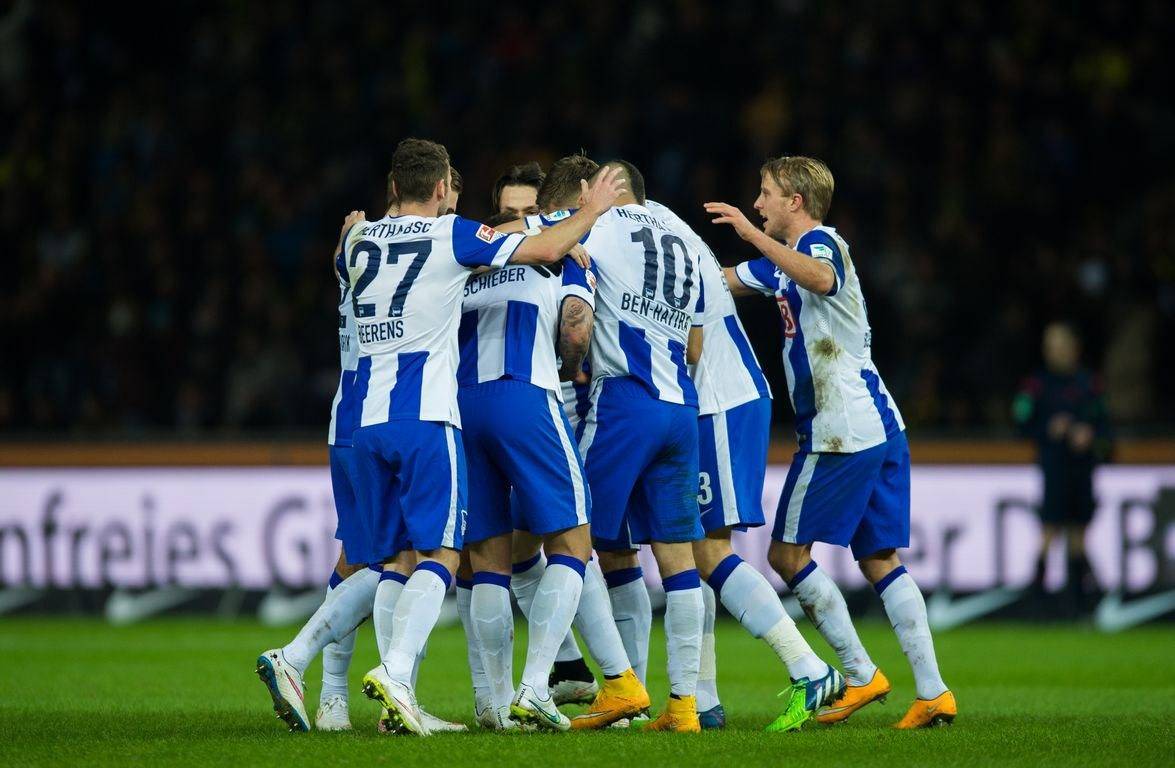 完美体育官网入口-柏林赫塔球队联袂训练，积极备战下一场比赛的简单介绍