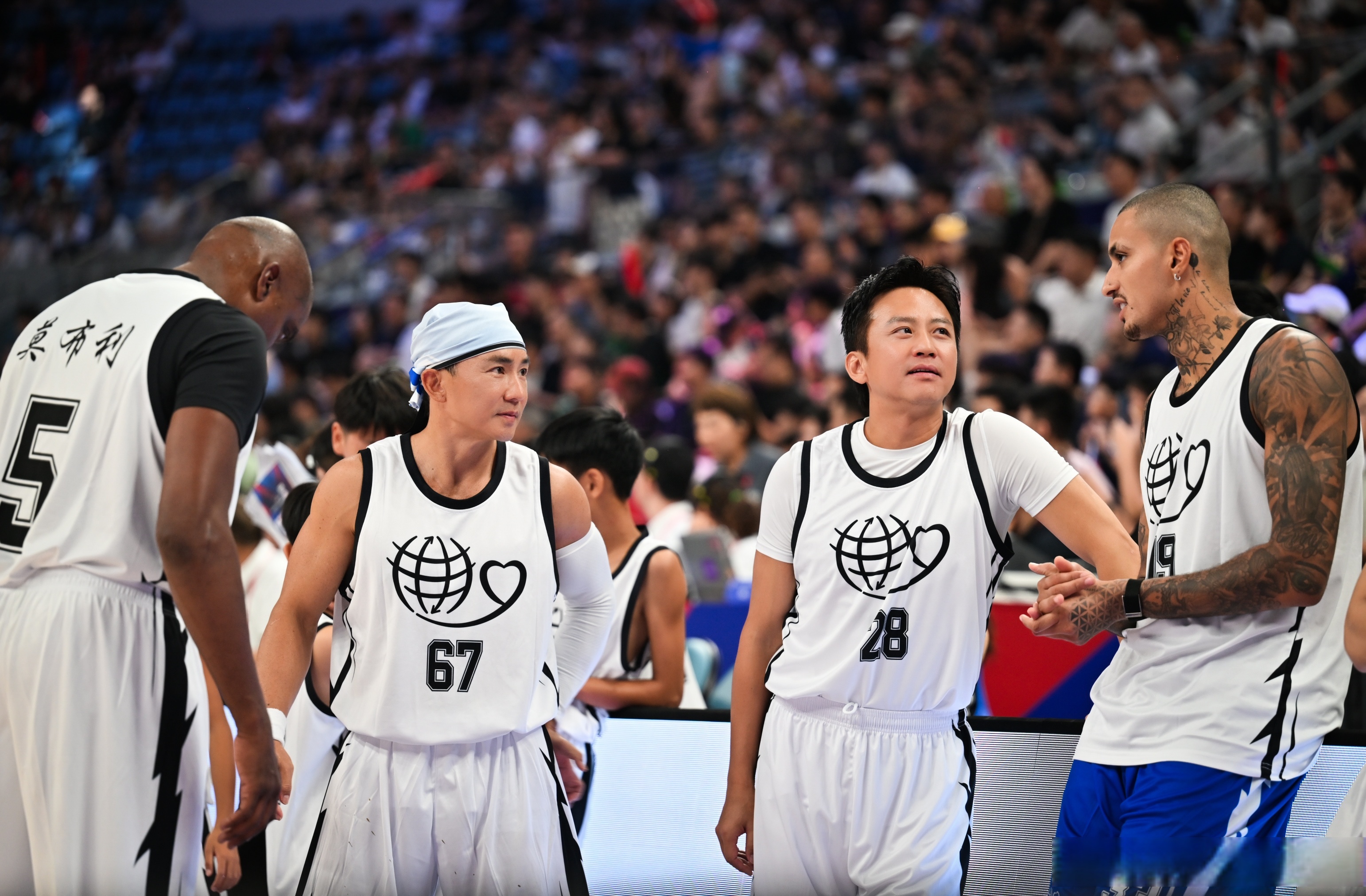 完美体育在线-一球决胜负结果扣人心弦，全场观众尖叫欢呼的简单介绍